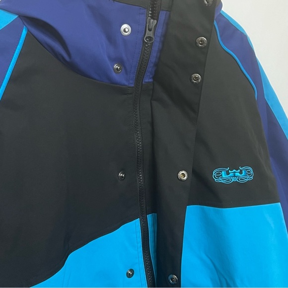 Nike LeBron Premium Utility Hooded Jacket - Picture 9 of 13